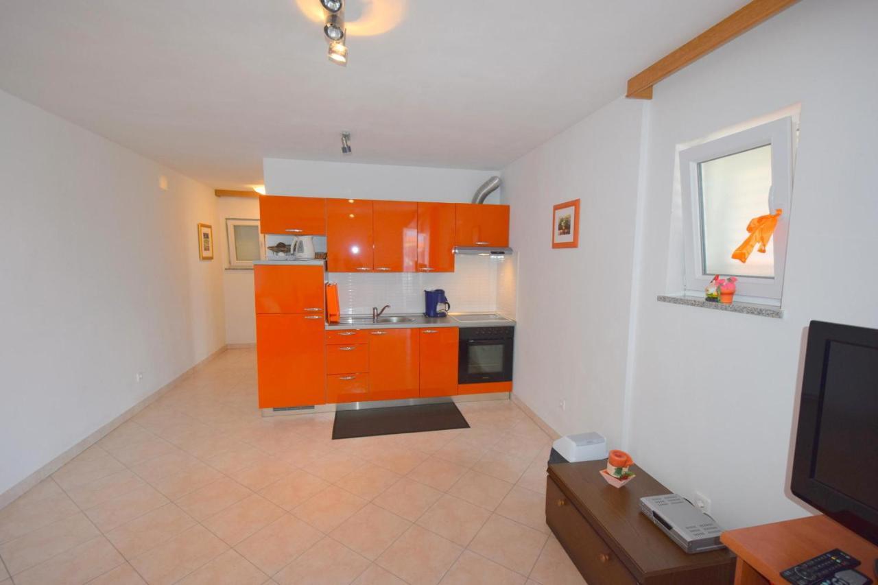 Apartments Gabrijel Malinska Zewnętrze zdjęcie