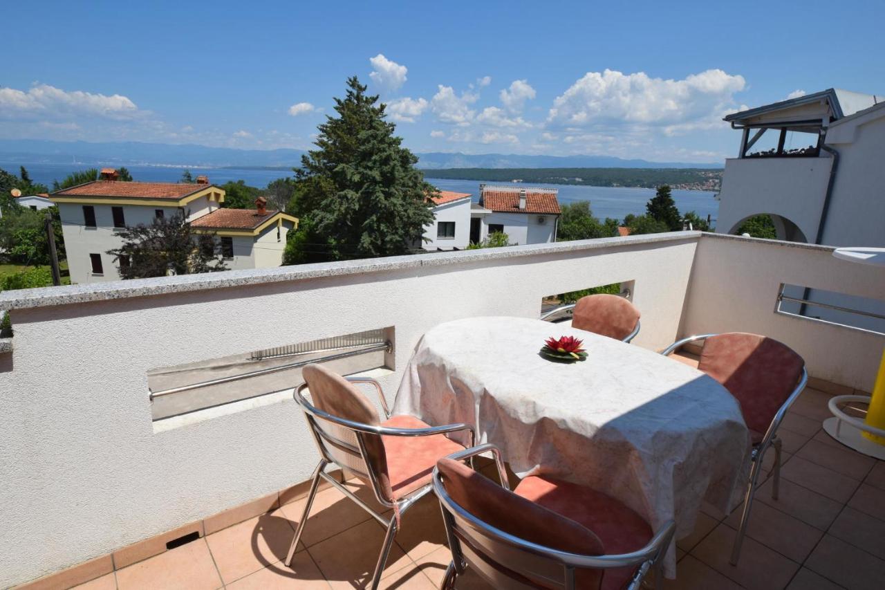 Apartments Gabrijel Malinska Zewnętrze zdjęcie