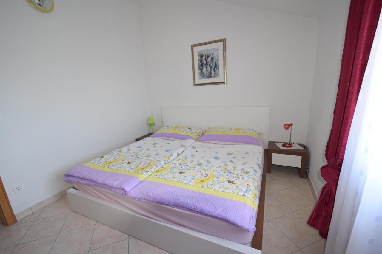 Apartments Gabrijel Malinska Zewnętrze zdjęcie