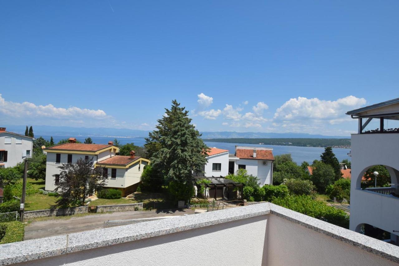 Apartments Gabrijel Malinska Zewnętrze zdjęcie