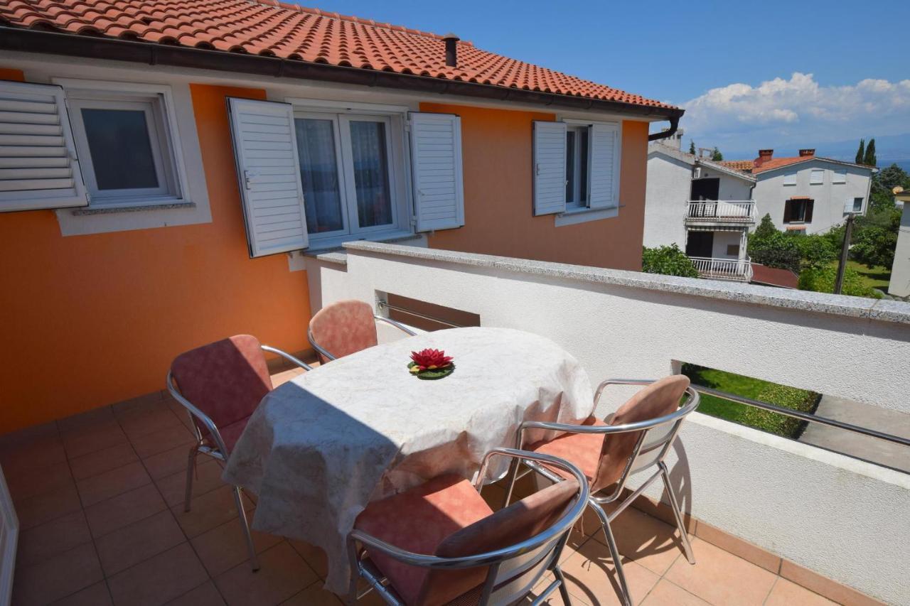 Apartments Gabrijel Malinska Zewnętrze zdjęcie